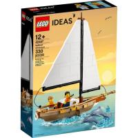 Блоковий конструктор LEGO Пригоди на вітрильному човні (40487)