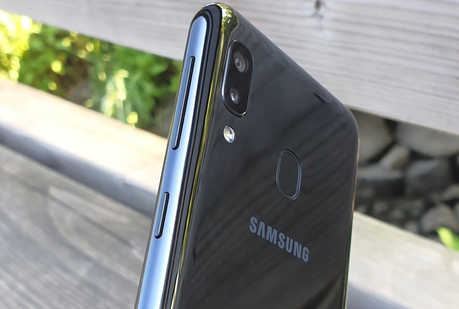 Samsung-Galaxy-A20e-Review-5