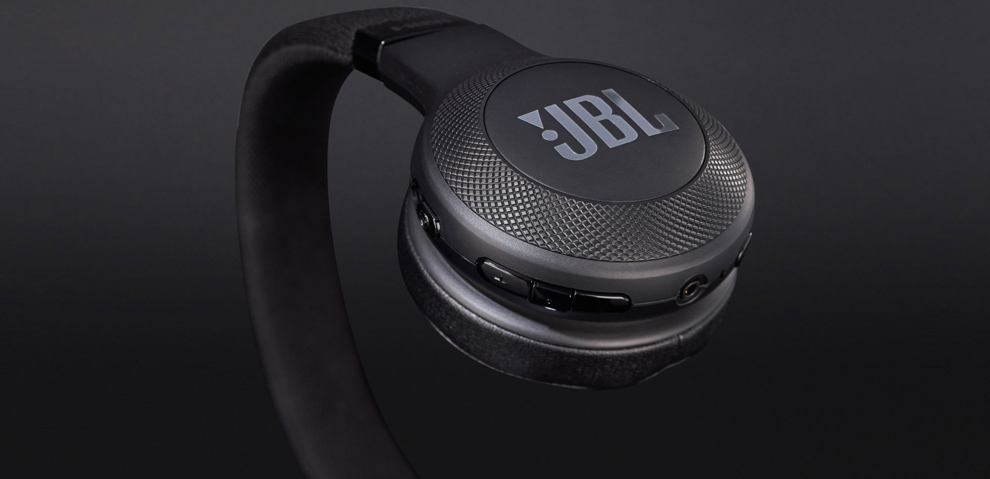 jbl-e45bt-5