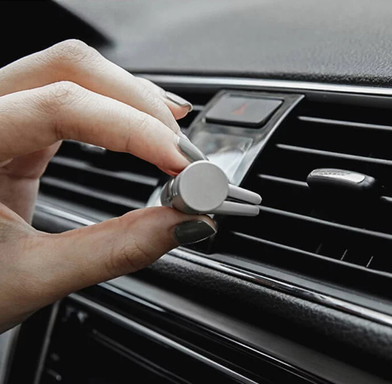 xiaomi-guildford-car-air-outlet-aromatherapy-1