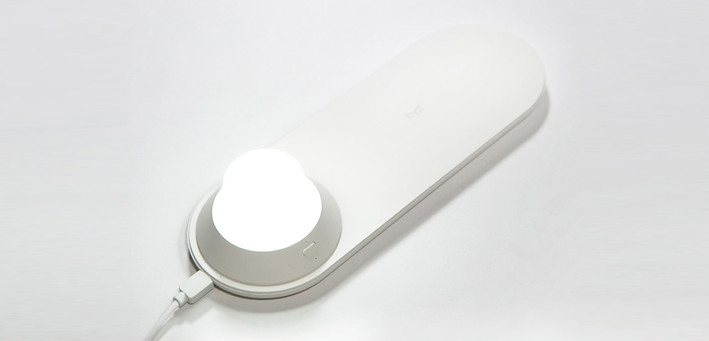 xiaomi-yeelight-wireless-charging-night-light-5